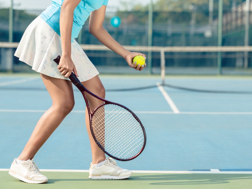 テニスシューズおすすめ10選｜初心者必見！【オムニコートやオール